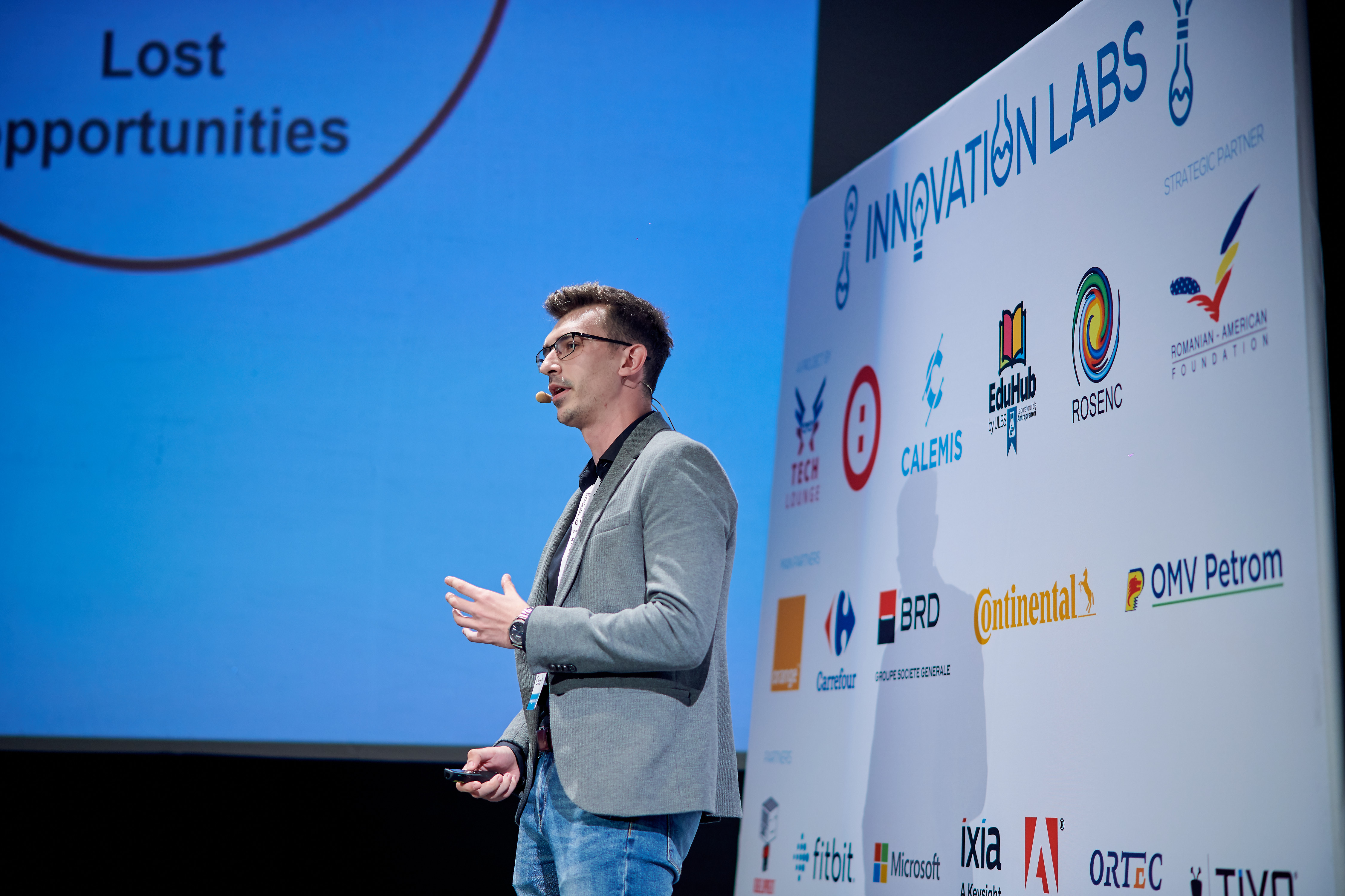 Many coffees later @ the Innovation Labs 2018 Hackathon